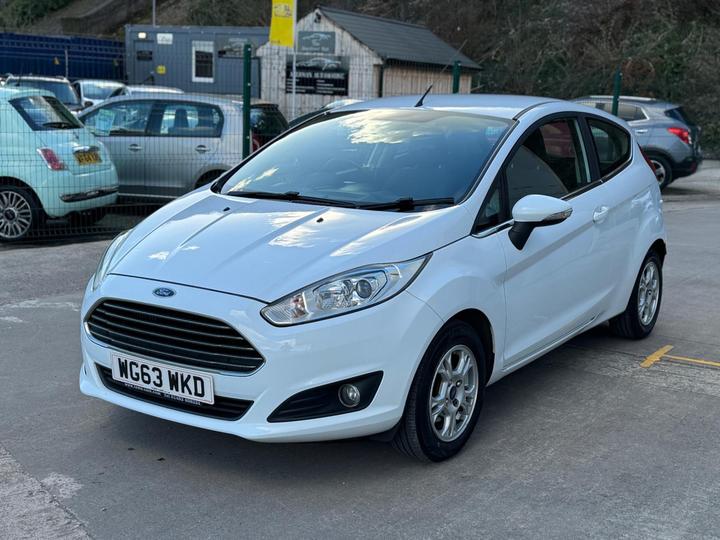 Ford Fiesta 1.6 TDCi ECOnetic Zetec Euro 5 (s/s) 3dr