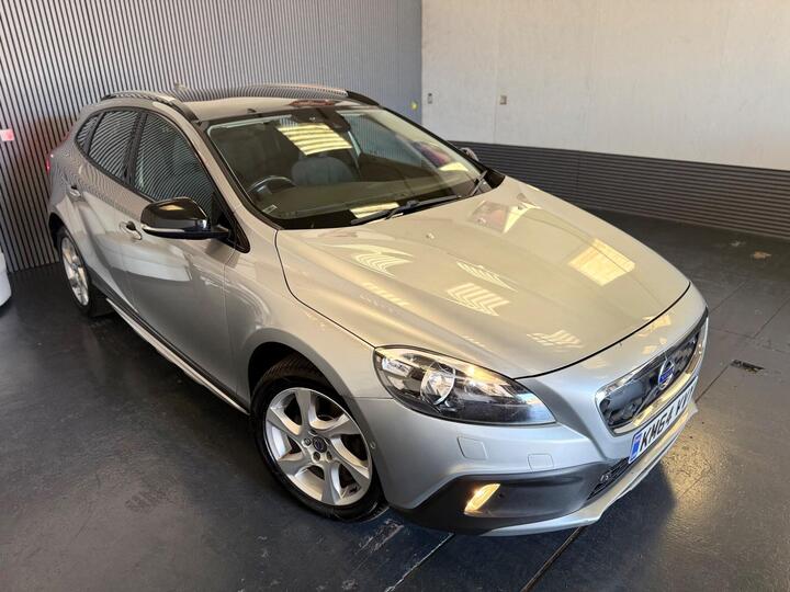Volvo V40 Cross Country 2.0 D3 SE Nav Geartronic Euro 5 (s/s) 5dr