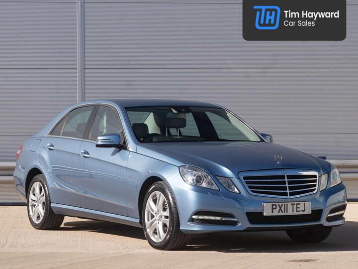 Mercedes-Benz E-CLASS 3.0 E350 CDI V6 BlueEfficiency Avantgarde G-Tronic Euro 5 4dr