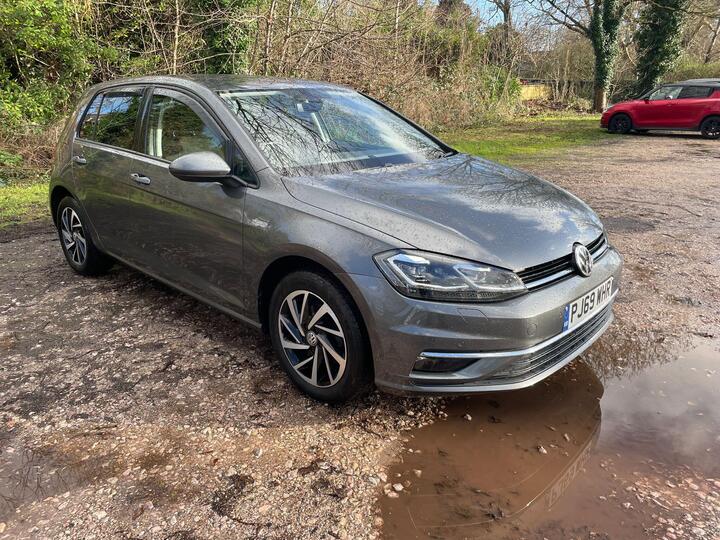 Volkswagen Golf 1.0 TSI Match Edition Euro 6 (s/s) 5dr Volkswagen Golf 1.0 TSI Match Edition Euro 6 (s/s) 5dr