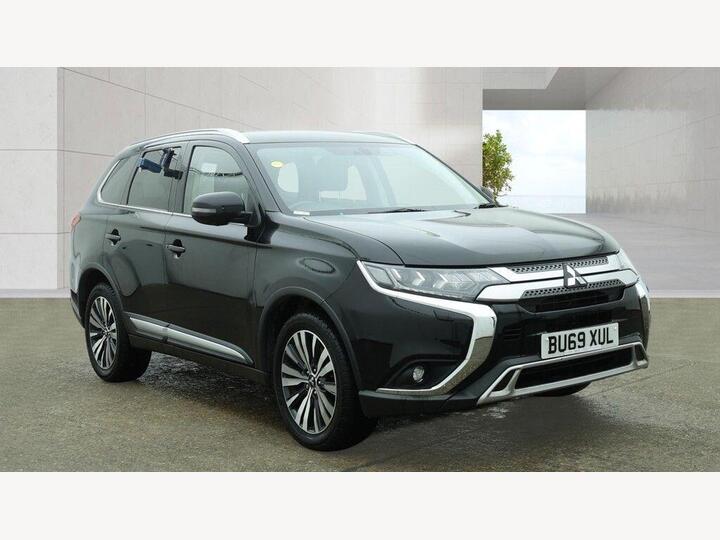 Mitsubishi Outlander 2.0 MIVEC Exceed CVT 4WD Euro 6 (s/s) 5dr