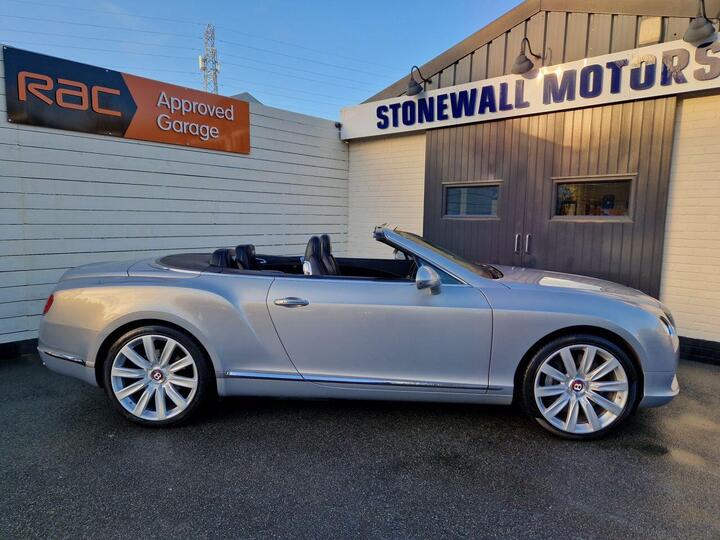 Bentley CONTINENTAL 4.0 V8 GTC Auto 4WD Euro 5 2dr