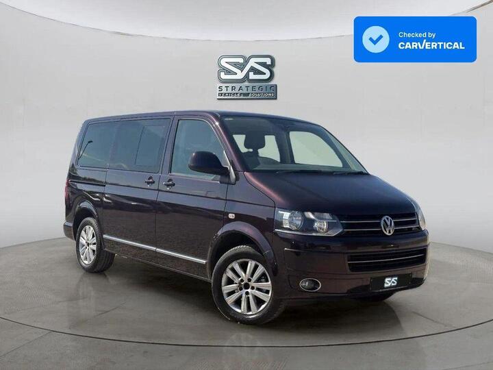 Volkswagen CARAVELLE 2.0 TDI BlueMotion Tech Executive DSG Euro 5 (s/s) 5dr Volkswagen CARAVELLE 2.0 TDI BlueMotion Tech Executive DSG Euro 5 (s/s) 5dr