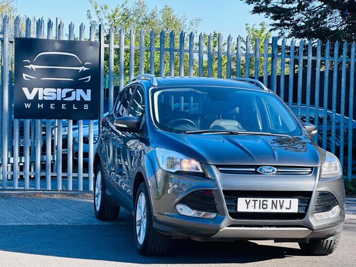 Ford Kuga 2.0 TDCi Titanium 2WD Euro 6 (s/s) 5dr