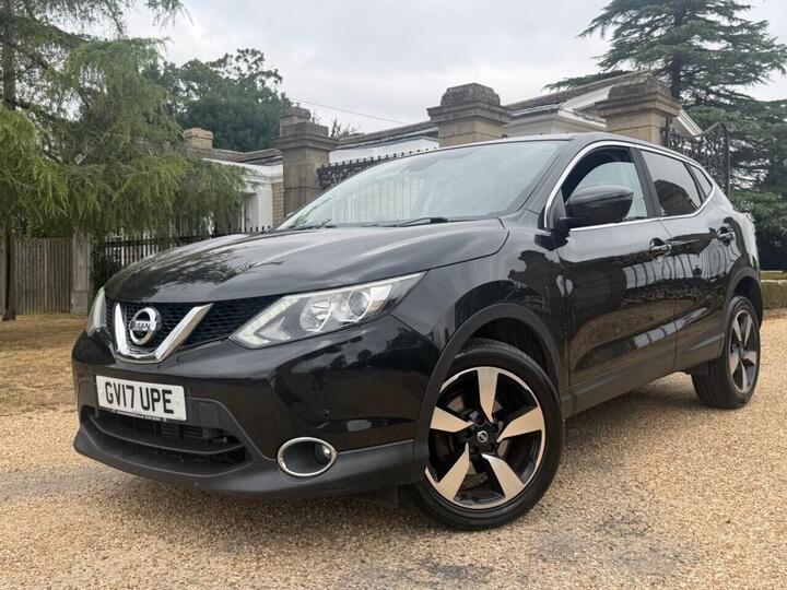 Nissan QASHQAI 1.2 DIG-T N-Connecta XTRON Euro 6 (s/s) 5dr