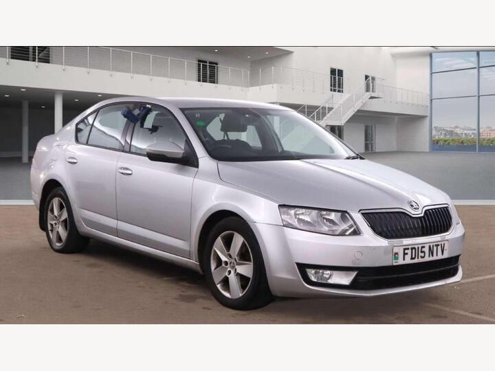 Skoda OCTAVIA 1.6 TDI SE Euro 5 (s/s) 5dr