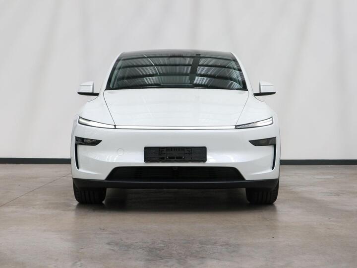 Tesla Model Y (Dual Motor) Long Range Auto 4WDE 5dr