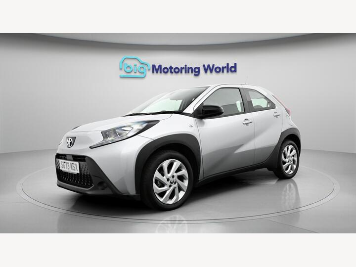 Toyota Aygo X 1.0 VVT-i Pure X-shift Euro 6 (s/s) 5dr