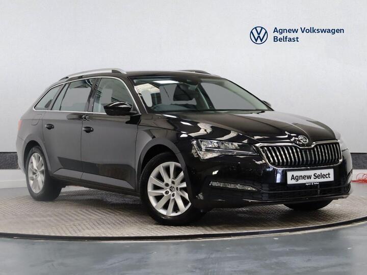 Skoda SUPERB 2.0 TDI SE DSG Euro 6 (s/s) 5dr Skoda SUPERB 2.0 TDI SE DSG Euro 6 (s/s) 5dr