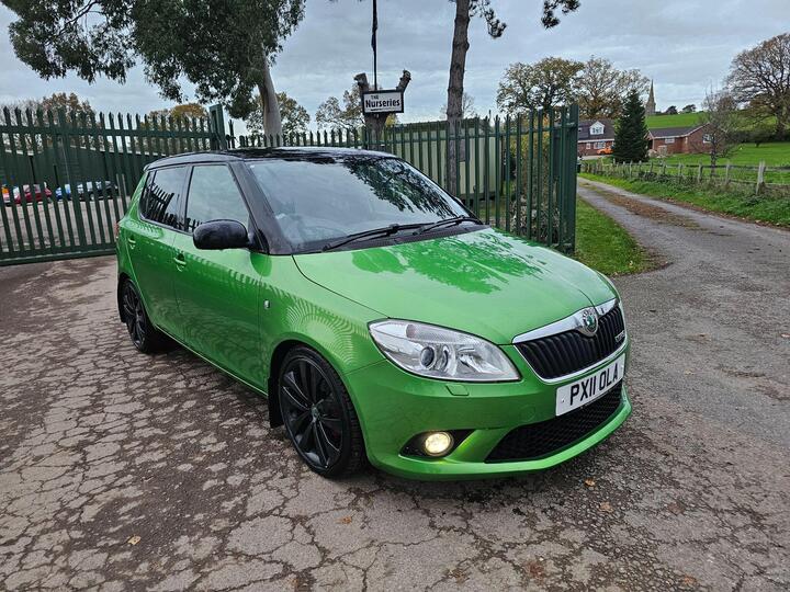 Skoda Fabia 1.4 TSI VRS DSG Euro 5 5dr