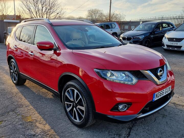 Nissan X-Trail 1.6 DCi Tekna Euro 6 (s/s) 5dr Nissan X-Trail 1.6 DCi Tekna Euro 6 (s/s) 5dr