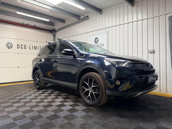 Toyota RAV4 2.0 D-4D Icon Euro 6 (s/s) 5dr (Safety Sense, Nav)
