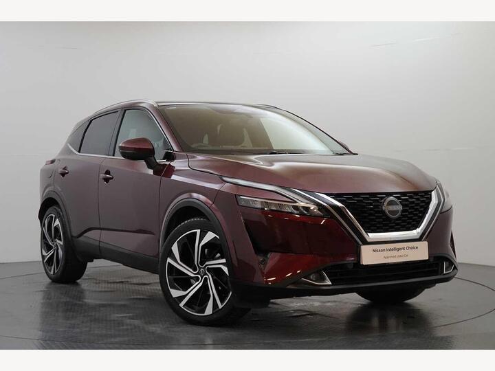 Nissan Qashqai 1.3 DIG-T MHEV Tekna+ XTRON Euro 6 (s/s) 5dr