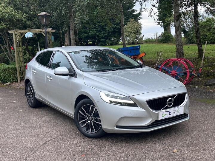 Volvo V40 1.5 T2 Momentum Edition Auto Euro 6 (s/s) 5dr