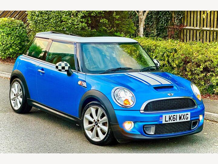 MINI Hatch 1.6 Cooper S Hatchback 3dr Petrol Auto Euro 5 (184 Ps)
