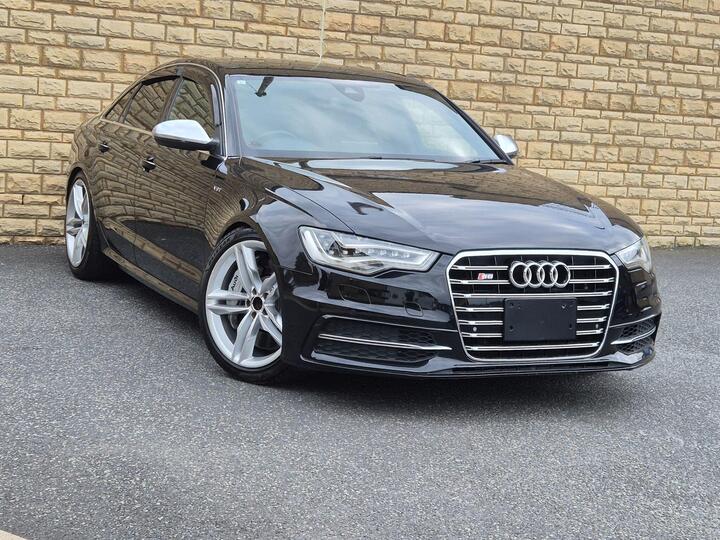 Audi S6 Saloon 4.0 TFSI V8 S Tronic Quattro Euro 5 (s/s) 4dr Audi S6 Saloon 4.0 TFSI V8 S Tronic Quattro Euro 5 (s/s) 4dr