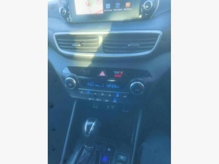 Hyundai TUCSON 1.6 T-GDi SE Nav DCT Euro 6 (s/s) 5dr