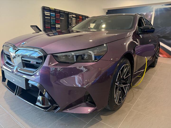 BMW M5 4.4 22.1kWh Touring Steptronic XDrive Euro 6 (s/s) 5dr