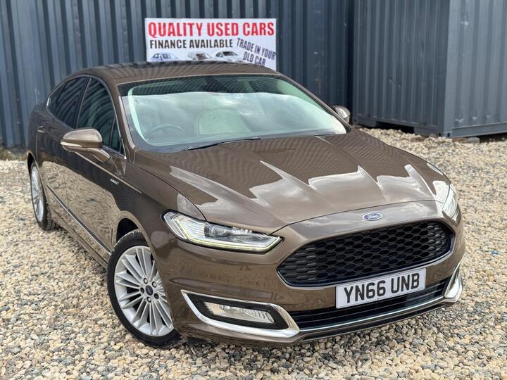 Ford Mondeo 2.0 TDCi Vignale Euro 6 (s/s) 4dr