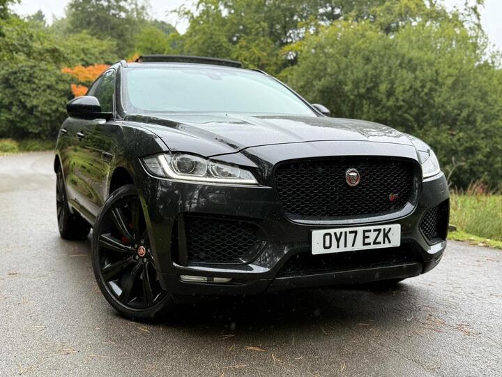 Jaguar F-PACE 3.0 D300 V6 S Auto AWD Euro 6 (s/s) 5dr