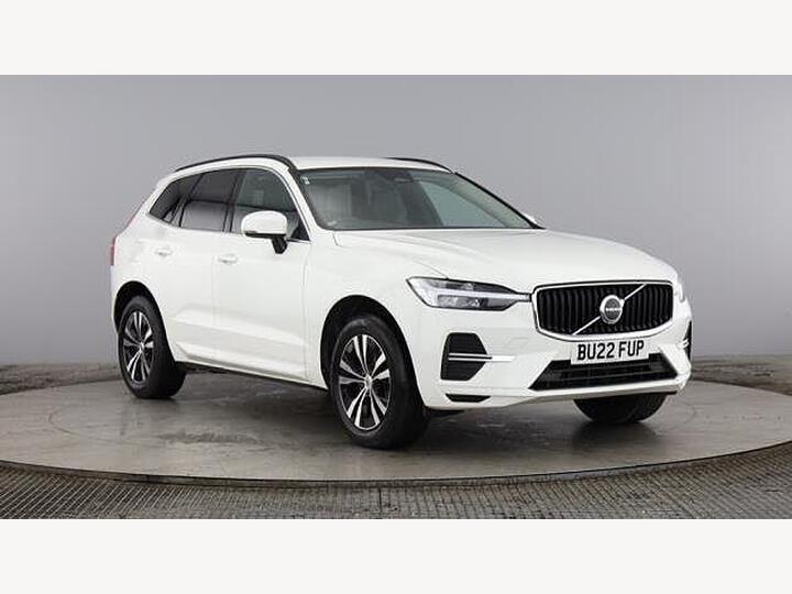 Volvo XC60 2.0 B5 MHEV Momentum Auto Euro 6 (s/s) 5dr