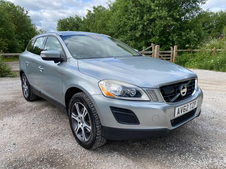 Volvo XC60 2.4 D5 SE Lux Nav Geartronic AWD Euro 5 5dr