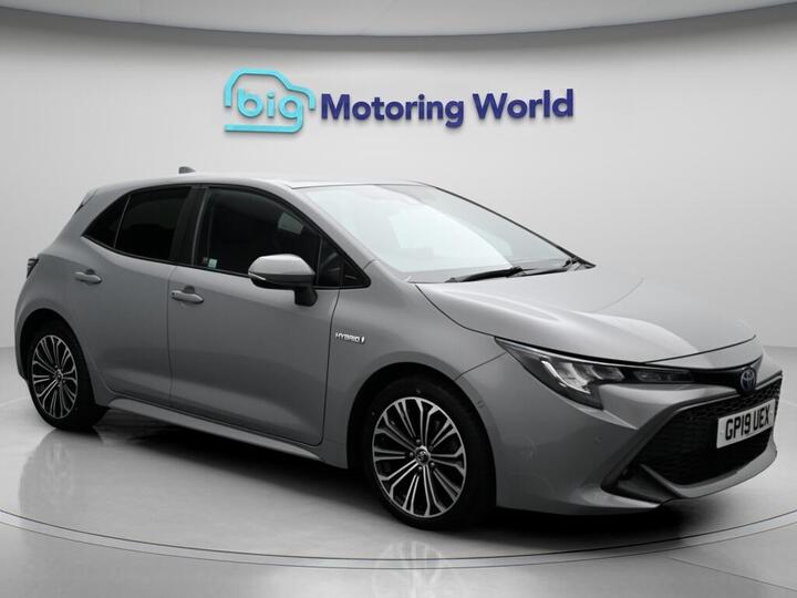 Toyota Corolla 1.8 VVT-h Design CVT Euro 6 (s/s) 5dr