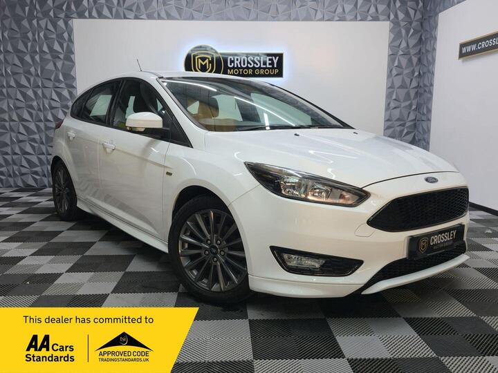Ford Focus 1.0T EcoBoost ST-Line Euro 6 (s/s) 5dr