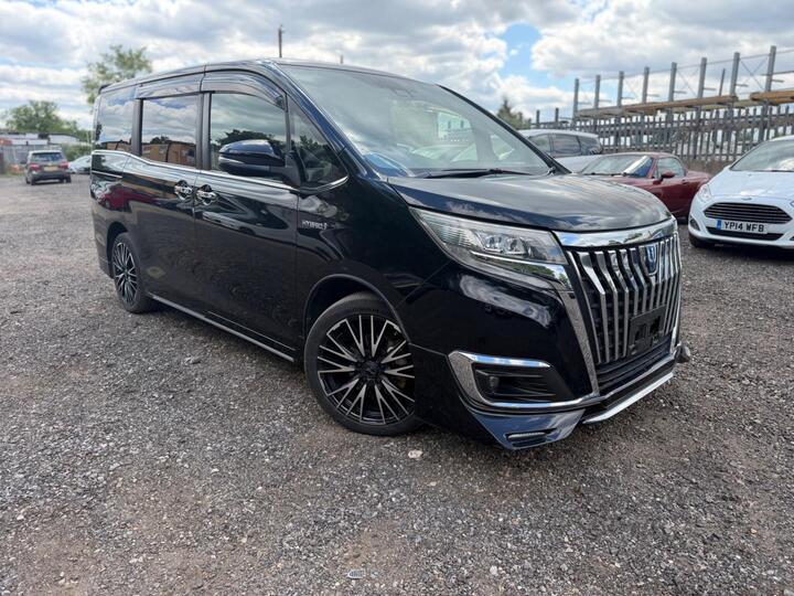 Toyota Voxy ESQUIRE 1.8 PETROL HYBRID AUTO LEATHER