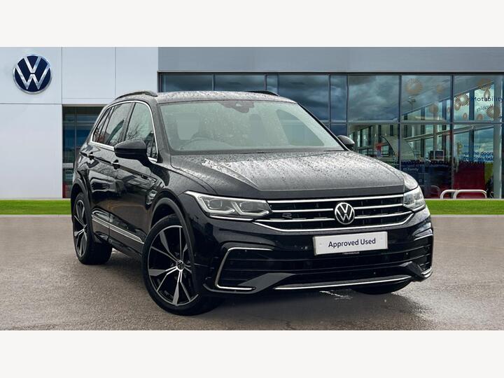 Volkswagen Tiguan 1.5 TSI R-Line DSG Euro 6 (s/s) 5dr Volkswagen Tiguan 1.5 TSI R-Line DSG Euro 6 (s/s) 5dr
