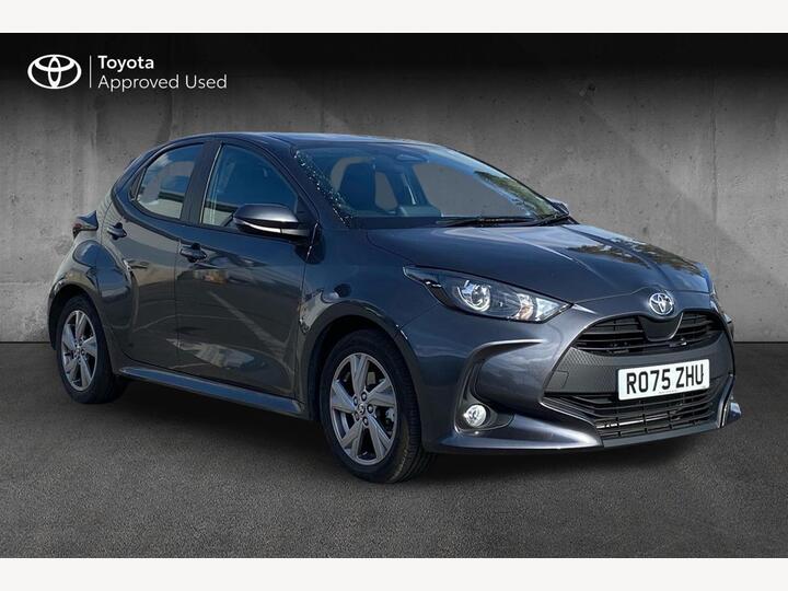 Toyota Yaris 1.5 VVT-h Icon E-CVT Euro 6 (s/s) 5dr