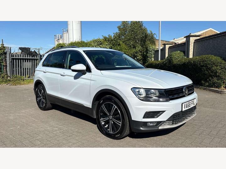 Volkswagen Tiguan 2.0 TDI SE Navigation DSG Euro 6 (s/s) 5dr