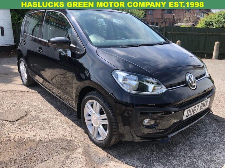 Volkswagen UP! 1.0 High Up! Euro 6 (s/s) 5dr Volkswagen UP! 1.0 High Up! Euro 6 (s/s) 5dr