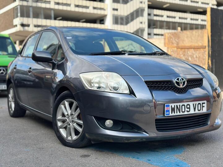 Toyota Auris 1.6 V-Matic TR 5dr