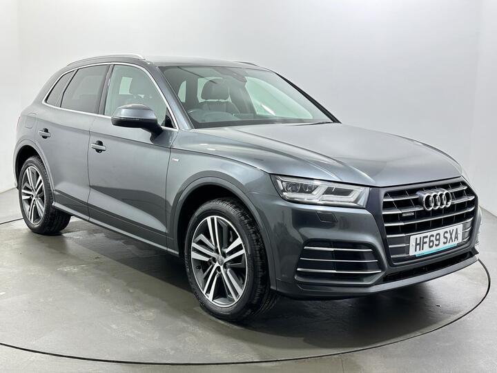 Audi Q5 2.0 TFSIe 55 S Line Competition S Tronic Quattro Euro 6 (s/s) 5dr 14.1kWh