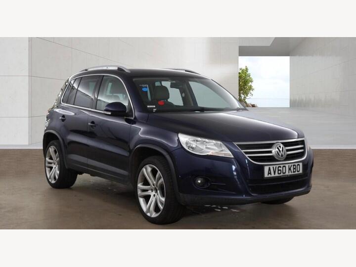 Volkswagen Tiguan 2.0 TDI R-Line 4WD Euro 5 5dr