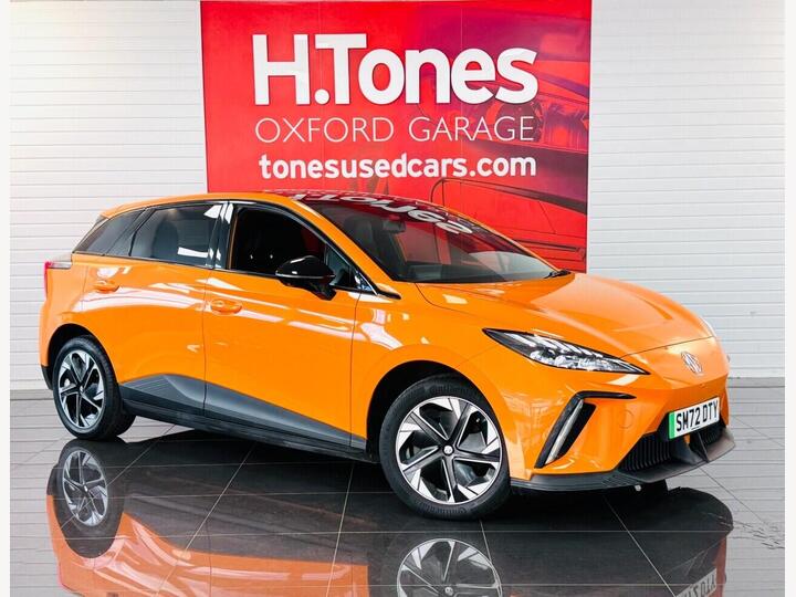 MG MG4 64kWh Trophy Long Range Auto 5dr