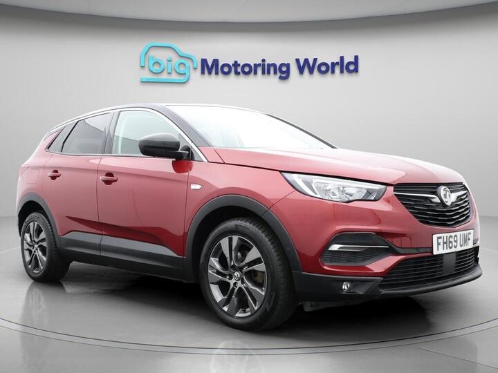 Vauxhall Grandland X 1.2 Turbo SRi Nav Auto Euro 6 (s/s) 5dr