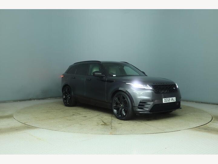 Land Rover RANGE ROVER VELAR 3.0 D300 R-Dynamic HSE Auto 4WD Euro 6 (s/s) 5dr Land Rover RANGE ROVER VELAR 3.0 D300 R-Dynamic HSE Auto 4WD Euro 6 (s/s) 5dr