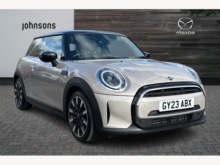 MINI Cooper 1.5C Exclusive Steptronic Euro 6 (s/s) 5dr