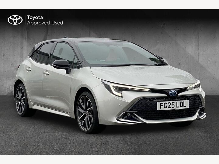 Toyota Corolla 2.0 VVT-h Excel CVT Euro 6 (s/s) 5dr Toyota Corolla 2.0 VVT-h Excel CVT Euro 6 (s/s) 5dr