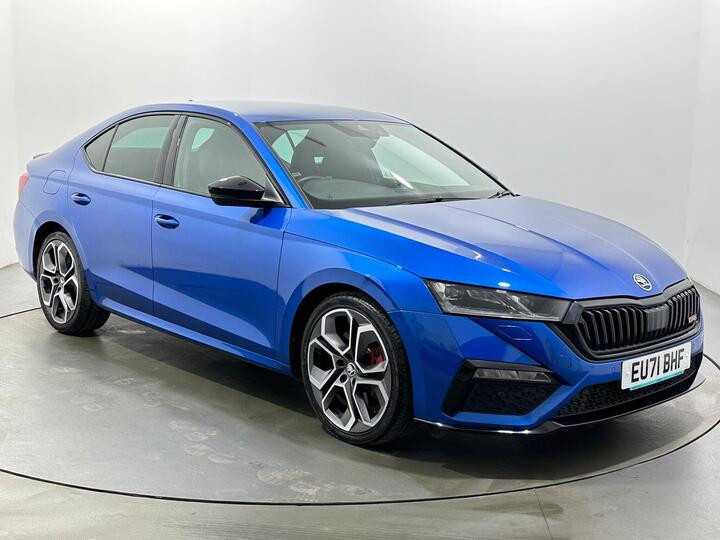 Skoda Octavia 2.0 TSI VRS DSG Euro 6 (s/s) 5dr Skoda Octavia 2.0 TSI VRS DSG Euro 6 (s/s) 5dr