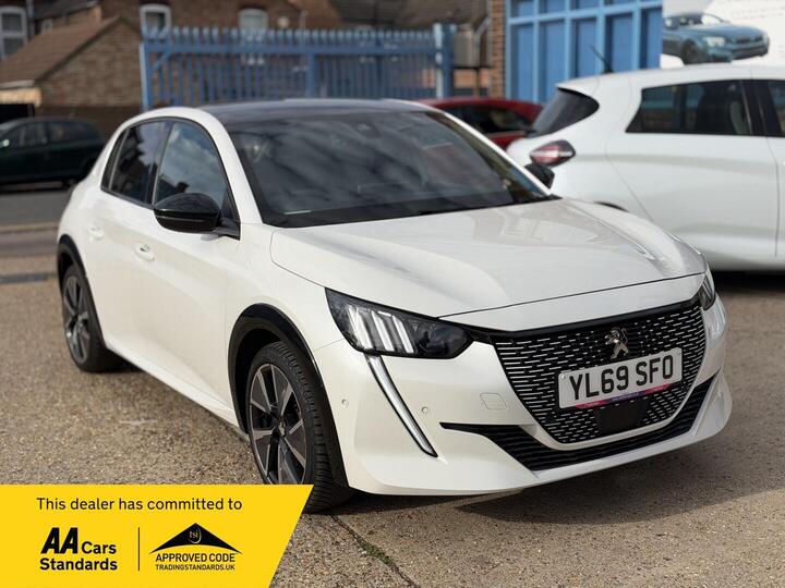 Peugeot E-208 50kWh GT Auto 5dr