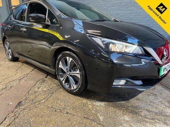 Nissan LEAF 40kWh 10 Auto 5dr