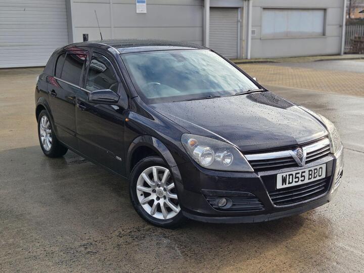 Vauxhall Astra 1.8i 16v Design 5dr