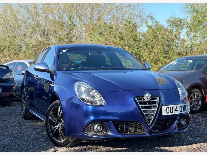 Alfa Romeo Giulietta 2.0 JTDM-2 Exclusive Euro 5 (s/s) 5dr