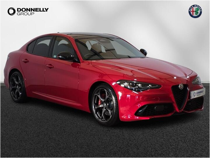 Alfa Romeo Giulia 2.0T Tributo Italiano Auto Euro 6 (s/s) 4dr