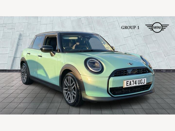 MINI Hatch 1.5C Classic Steptronic Euro 6 (s/s) 5dr