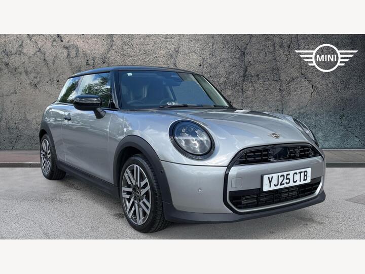 MINI Hatch 1.5C Classic Steptronic Euro 6 (s/s) 3dr