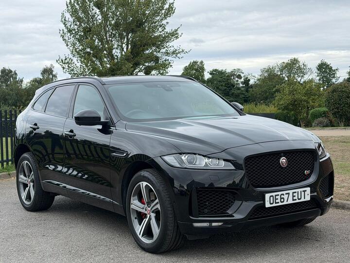 Jaguar F-PACE 3.0 D300 V6 S Auto AWD Euro 6 (s/s) 5dr